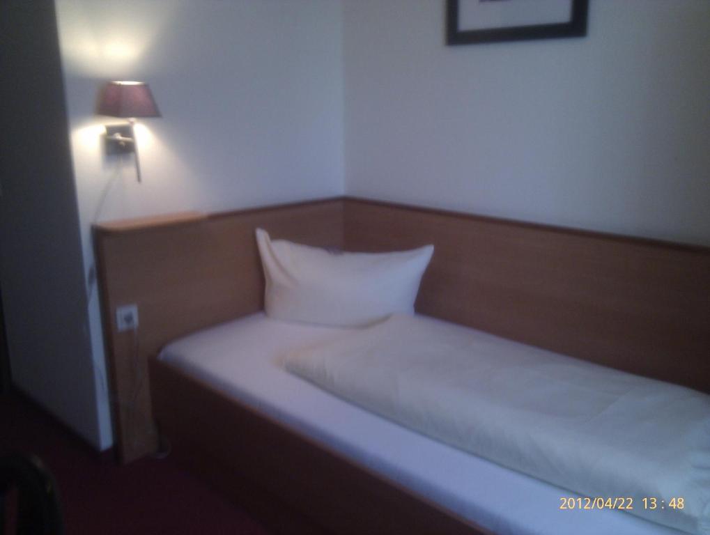 Berliner Hof Hotel Dallgow-Doeberitz Quarto foto